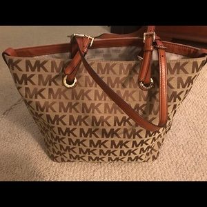Michael Kors shoulder bag